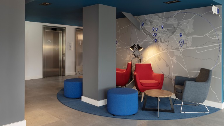 Lobby - Holiday Inn Express