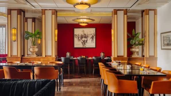 Ontbijtruimte - Leonardo Oranje Hotel Leeuwarden