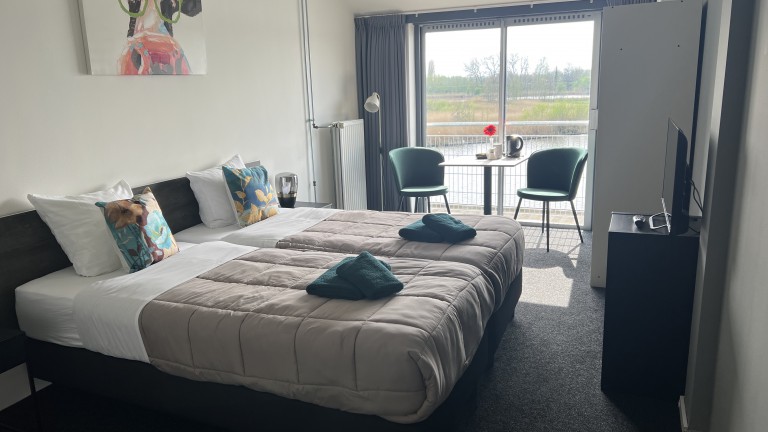 Lingezicht twin room - Hotel Aan de Linge