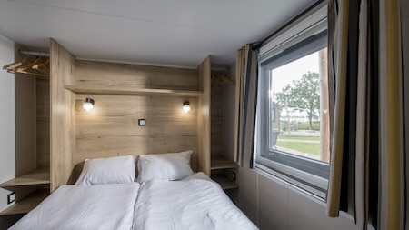 Slaapkamer - Vakantiepark Eiland van Maurik Slaapkamer - Vakantiepark Eiland van Maurik