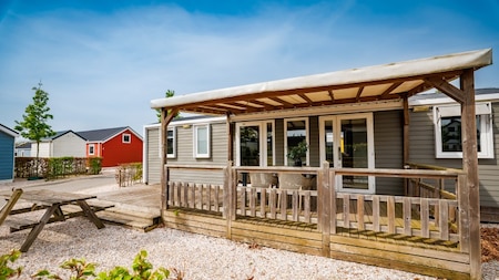 Außenansicht - Vakantiepark Eiland van Maurik