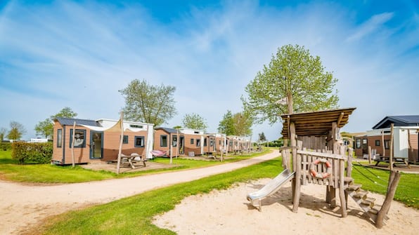 Tiny Beach houses - Vakantiepark Eiland van Maurik
