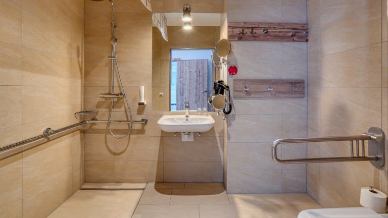 Mindervalidenkamer - COOEE Alpin Hotel Bad Kleinkirchheim