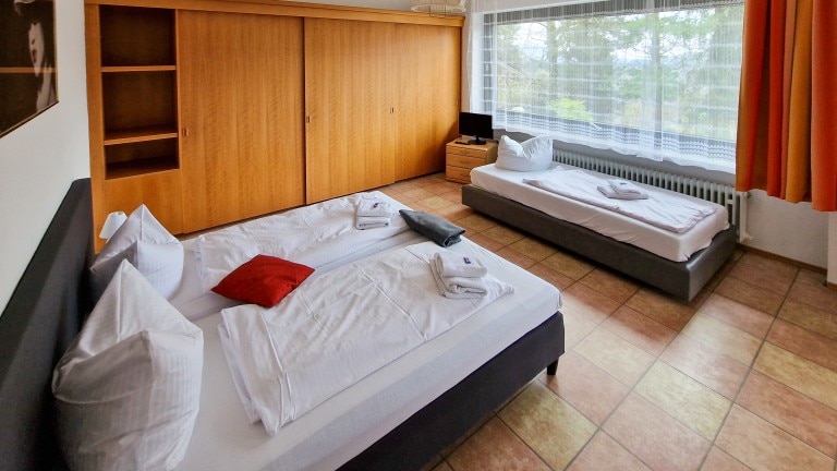 Dreibettzimmer – Hotel Ferien vom Ich