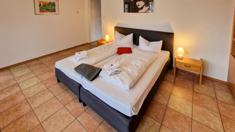 Dreibettzimmer – Hotel Ferien vom Ich