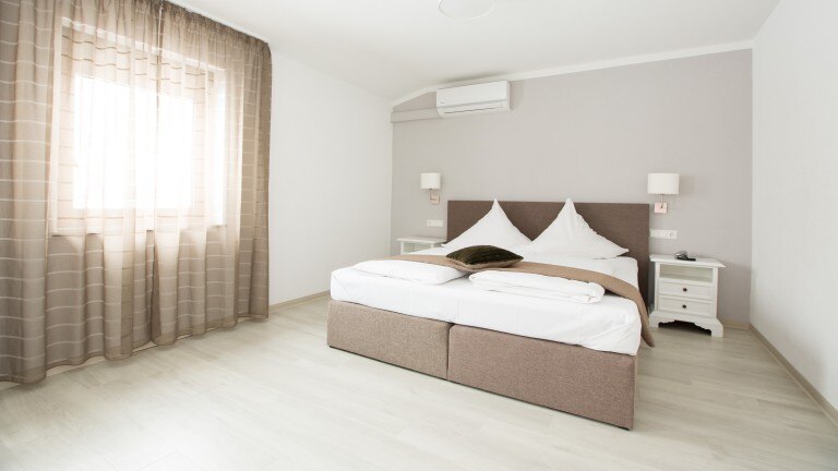 Erste Klasse – Boutique Hotel Goldhahn