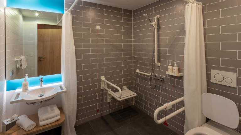 Mindervalidenkamer - Holiday IMindervalidenkamer - Holiday Inn Express Hamburg Südnn Express Hamburg Süd