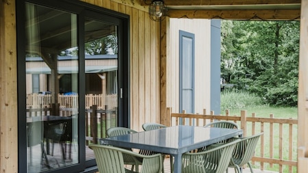 Veranda - Vakantiepark Dierenbos
