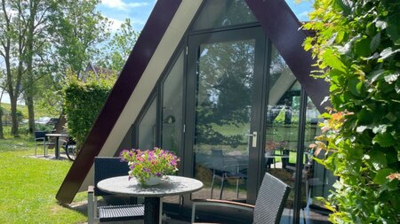 Buitenaanzicht - Hotelhuisjes Oosterleek