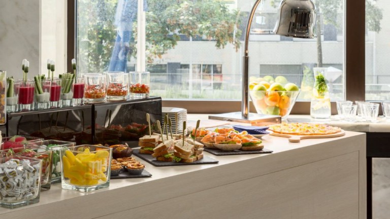 Onbijtbuffet - NH Amsterdam Zuid