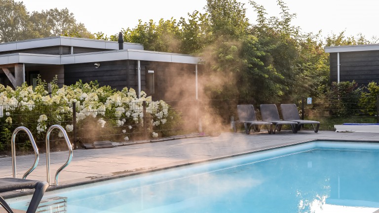 Pool - Buitenplaats Holten