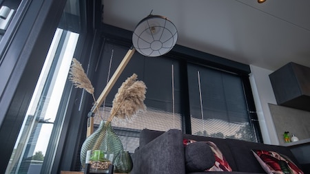 Wohnzimmer - Huren Houseboat