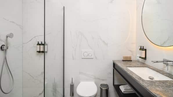 Deluxe plus Balkon - Van der Valk Hildesheim
