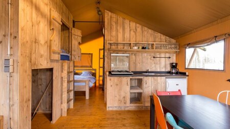 Wohnzimmer und Küche - Camping Fuussekaul