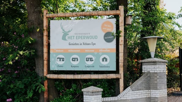 Welkomsbord- Recreatiepark het Eperwoud