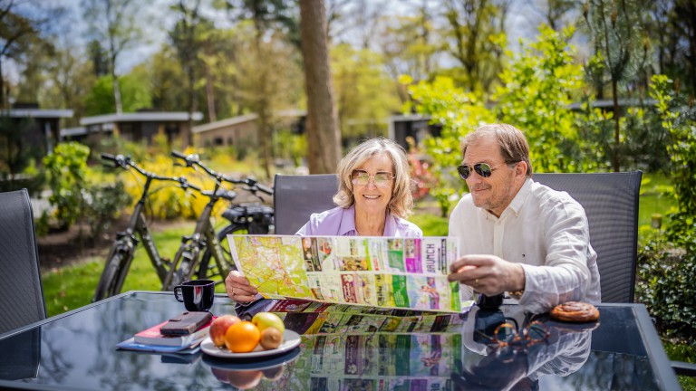 Terrasse - Vakantiepark De Rimboe en De Woeste Hoogte