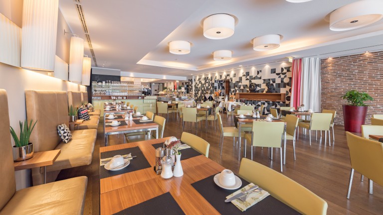 Ontbijtrestaurant - Hotel Ploberger