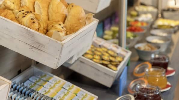 Frühstücksbuffet - Best Western PLUS Hotel Papenburg Frühstücksbuffet - Best Western PLUS Hotel Papenburg