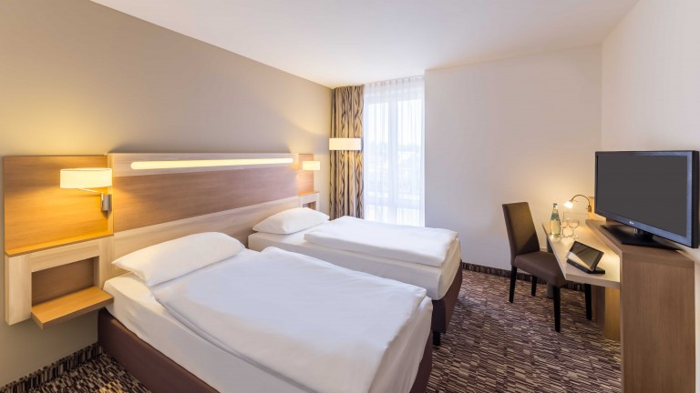 Standardzimmer – Park Inn by Radisson Göttingen