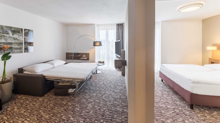 Familienzimmer – Park Inn by Radisson Göttingen