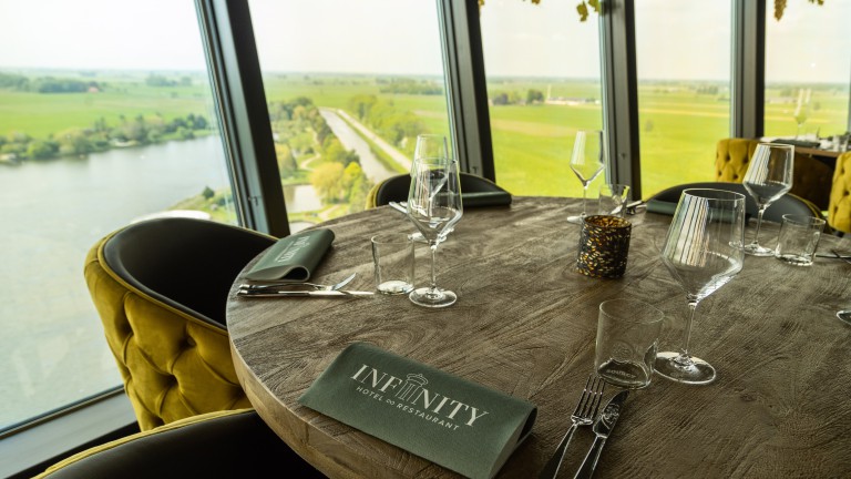 Restaurant - Hotel Restaurant Infinity
