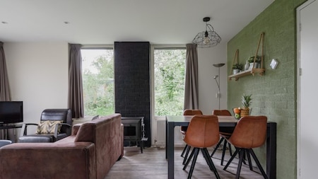 Woonkamer - RCN Vakantiepark de Roggeberg Woonkamer - RCN Vakantiepark de Roggeberg