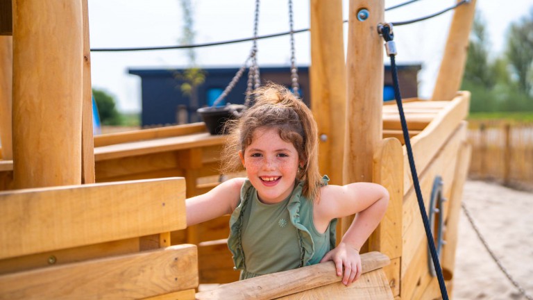 Spielplatz - TopParken Resort Lexmond