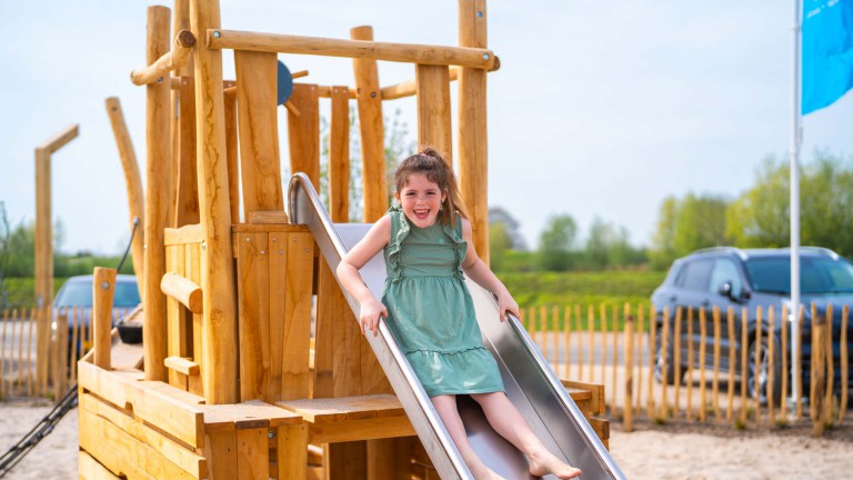Spielplatz - TopParken Resort Lexmond