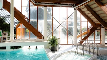 Hallenbad - Thermae 2000