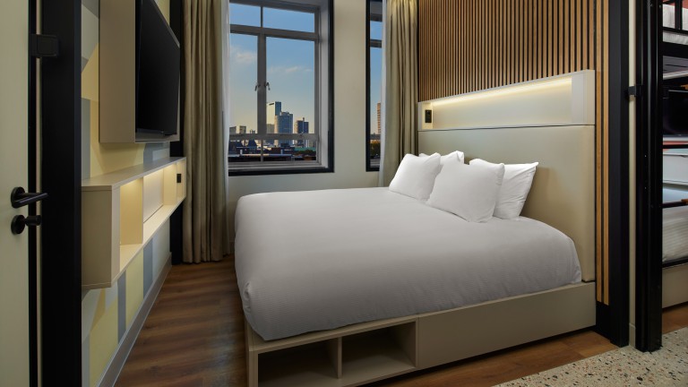 König Zimmer - Motto by Hilton Rotterdam City Centre