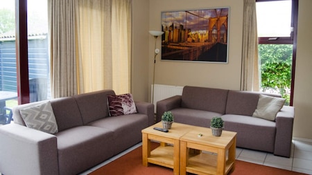 Wohnzimmer - Vakantiepark Hof van Zeeland