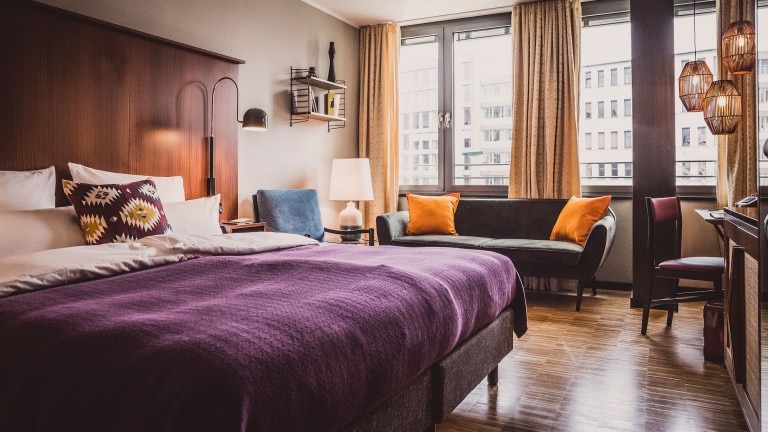 L-studio- HENRI Düsseldorf