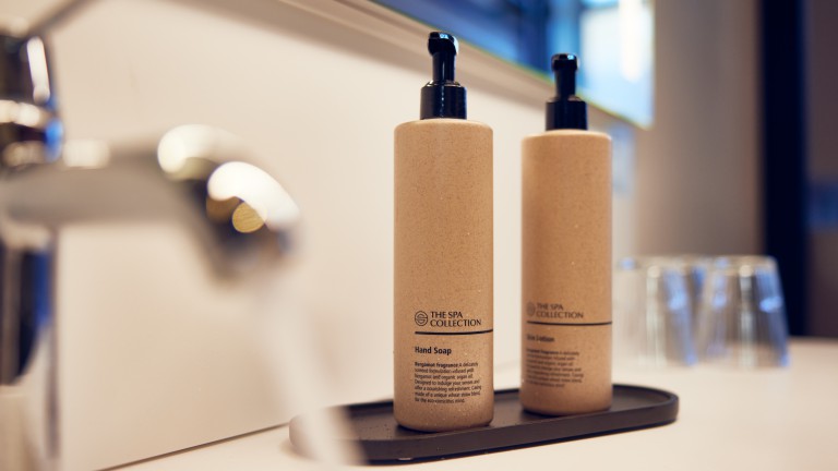 Badezimmer Detail - Motto by Hilton Rotterdam City Centre