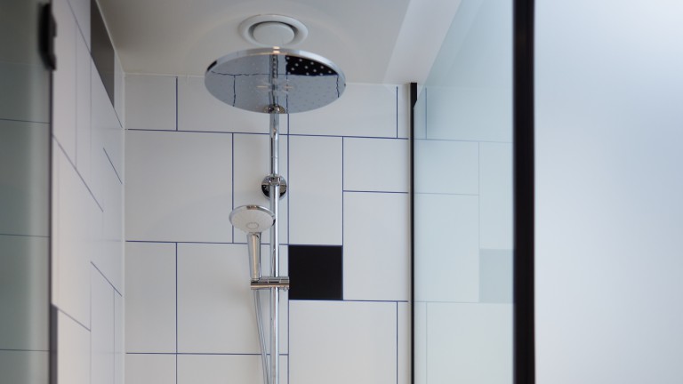 Badezimmer - Motto by Hilton Rotterdam City Centre