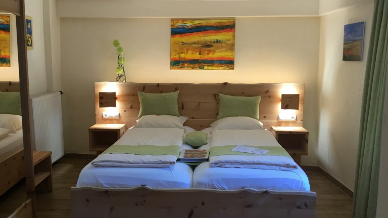 Deluxe-Zimmer mit Massagedusche