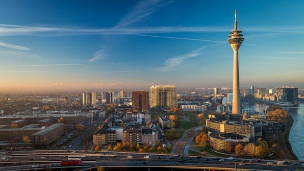 Düsseldorf- Holiday Inn Express Düsseldorf Hauptbahnhof