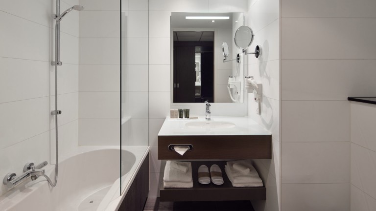 Luxe hotelkamer met ligbad