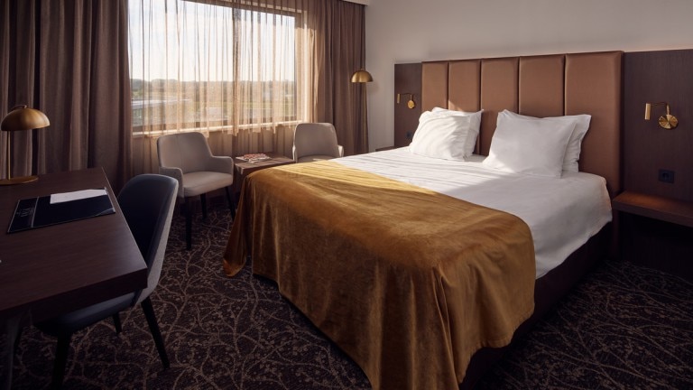 Luxe hotelkamer met ligbad