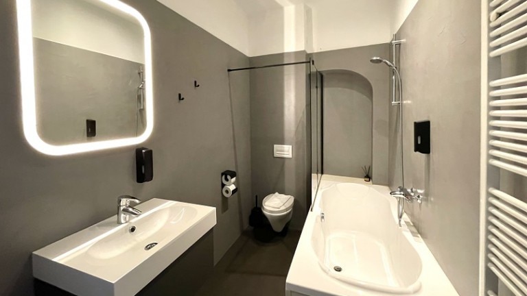 Tweepersoonskamer met pleinzicht