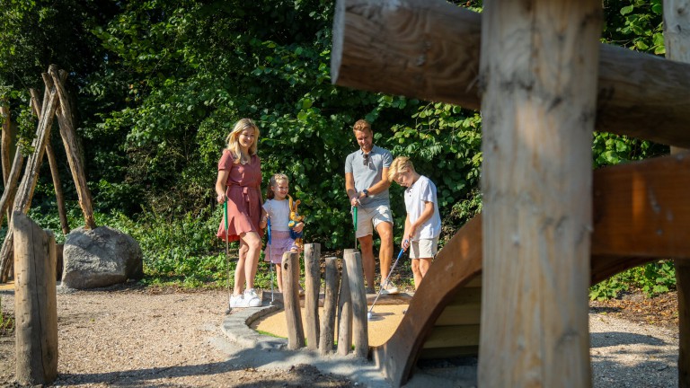 Minigolf - Landal Bospark Lunsbergen