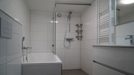 Badkamer - EuroParcs Beekbergen Badkamer - EuroParcs Beekbergen