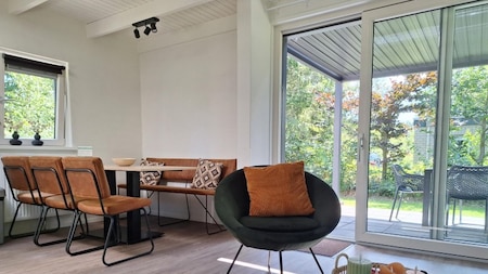 Woonkamer - RCN Vakantiepark de Roggeberg Woonkamer - RCN Vakantiepark de Roggeberg