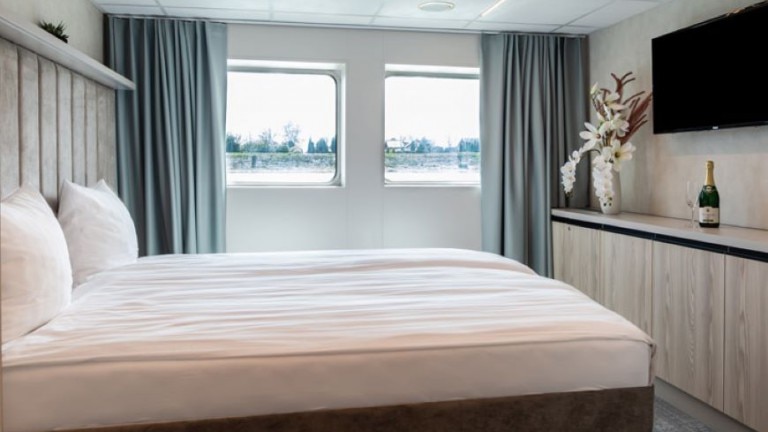 2-persoonshut standaard middeldek  - Riviercruise Passau en Donau klassiek
