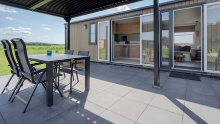 Terrasse - RCN Vakantiepark der Flaasbloem