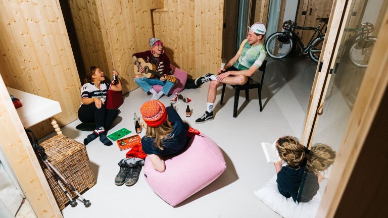 Tiny dream house for friends