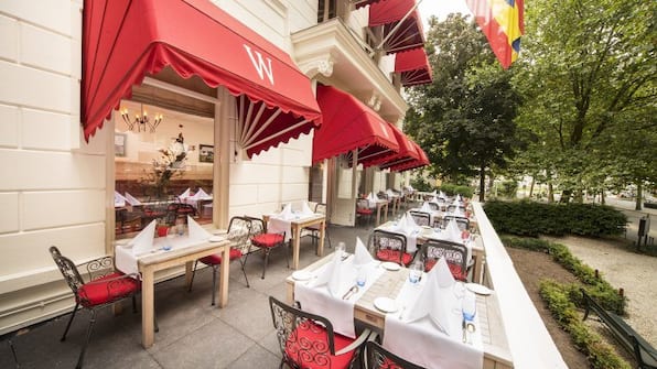 Terras - Bilderberg Grand Hotel Wientjes Terras - Bilderberg Grand Hotel Wientjes