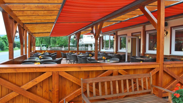 Terras - Hotel im Rheintal