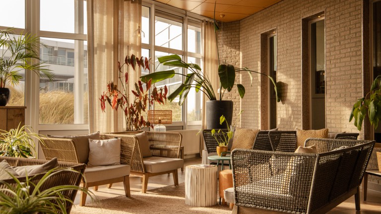 Receptie- WestCord Strandhotel Seeduyn