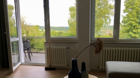 Wohnzimmer - Apartments Alte Schule Züschen