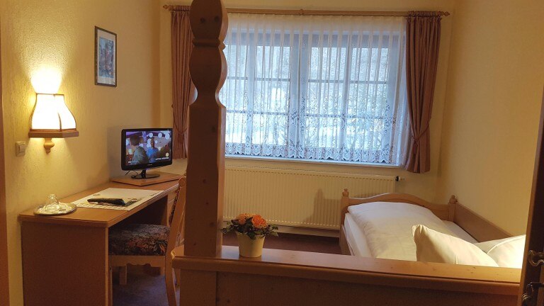 Eenpersoonskamer - Standaard kamer - Hotel Zum Bürgergarten